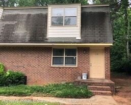 230 Highland Park Dr