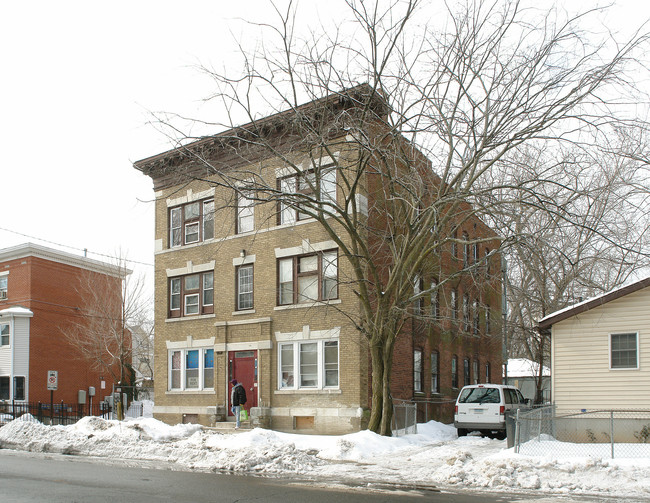 429-431 Garden St in Hartford, CT - Foto de edificio - Building Photo