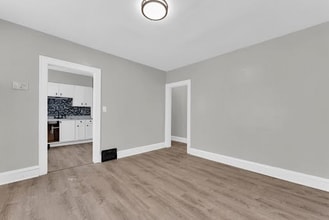 1724 Burgess Rd in Cleveland, OH - Building Photo - Building Photo