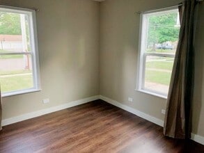 825 Albert Ave in Sycamore, IL - Building Photo - Building Photo