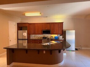 3032 Hanson Ave in Clovis, CA - Building Photo - Building Photo