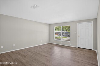 1675 Mary Beth Dr in Middleburg, FL - Building Photo - Building Photo