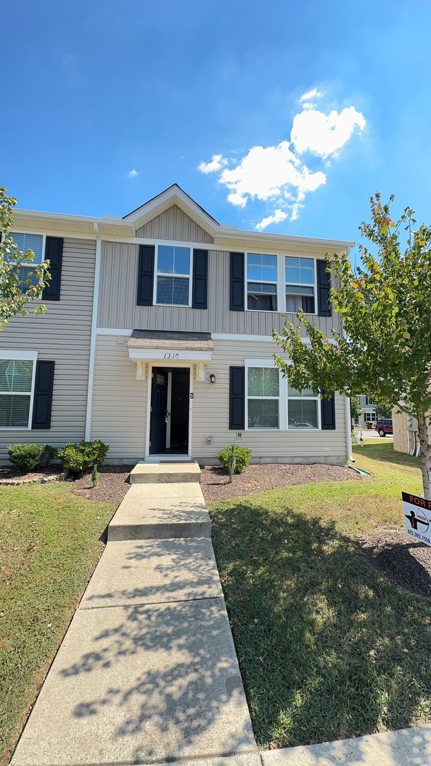 property at 1310 Havenbrook Dr