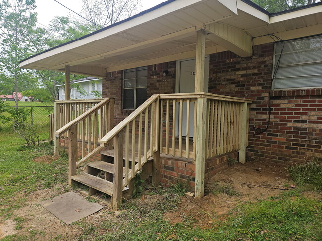 122 Plaza Dr in Enterprise, AL - Building Photo - Building Photo