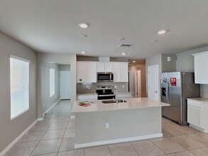 809 Rivers Crossing St in Clermont, FL - Building Photo - Building Photo