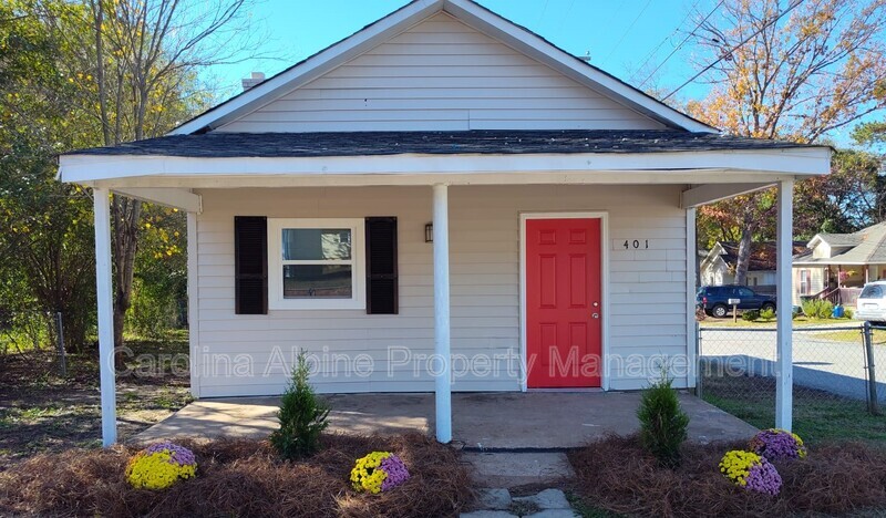 401 S Gray St in Gastonia, NC - Building Photo