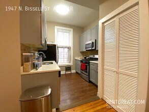 1947 N Bissell St in Chicago, IL - Building Photo - Building Photo