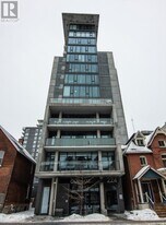 224 Lyon St. N in Ottawa, ON - Building Photo