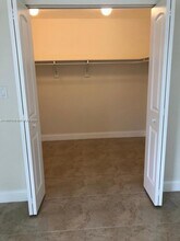 11220 SW 67th Terrace in Miami, FL - Building Photo - Building Photo