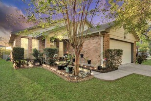 1611 Bob White in Brookshire, TX - Building Photo