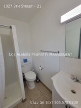 1027 9th St in Los Alamos, NM - Building Photo - Building Photo