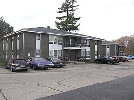 2544-2546 Shawano Ave Apartments