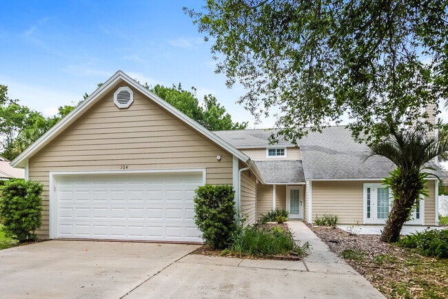 property at 104 1st St Ct