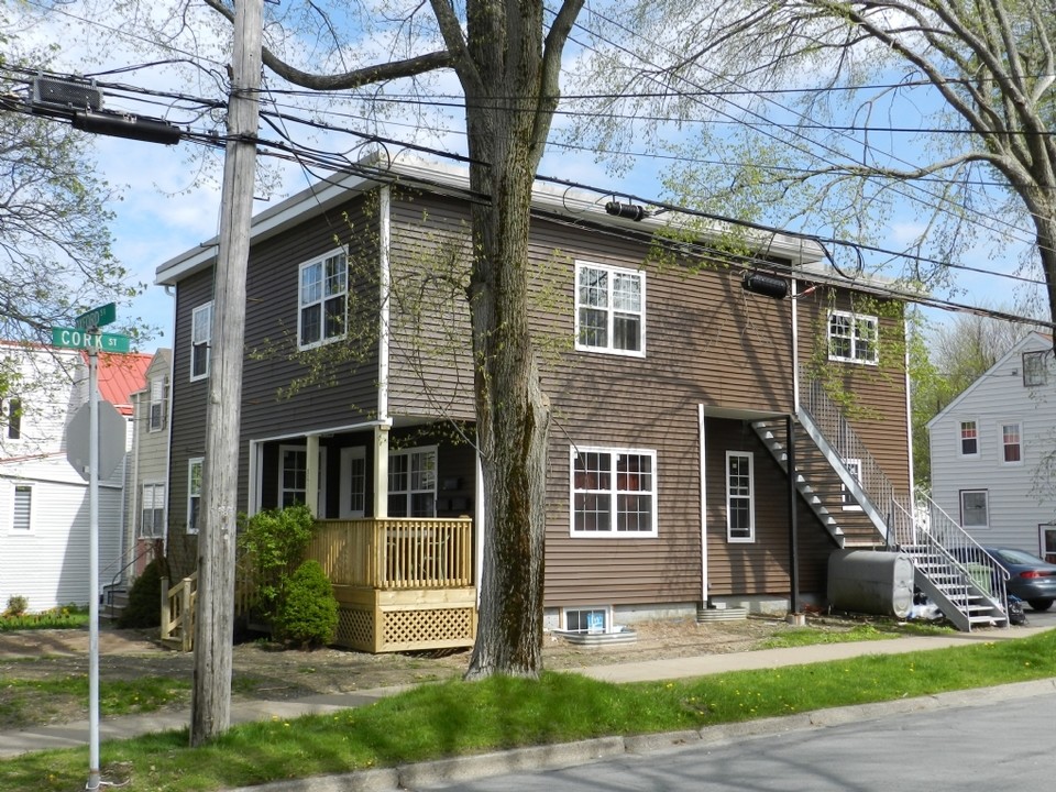 Oxford Street House in Halifax, NS - Building Photo