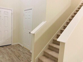 241 Cascata Way in Liberty Hill, TX - Building Photo - Building Photo
