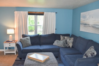 1030 Coppens Rd in Green Bay, WI - Building Photo - Building Photo