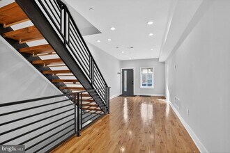 431 W Norris St in Philadelphia, PA - Building Photo - Building Photo