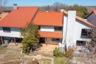 3103 Lakeside Dr in Rockwall, TX - Building Photo - Building Photo