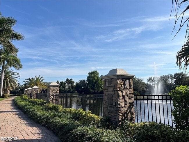 14662 Cantabria Dr in Ft. Myers, FL - Building Photo - Building Photo