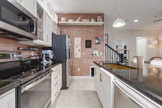 12467 NW 17th Ct in Pembroke Pines, FL - Building Photo - Building Photo