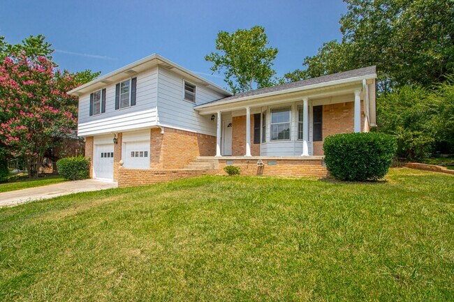 7706 Leawood Blvd in Little Rock, AR - Building Photo - Building Photo