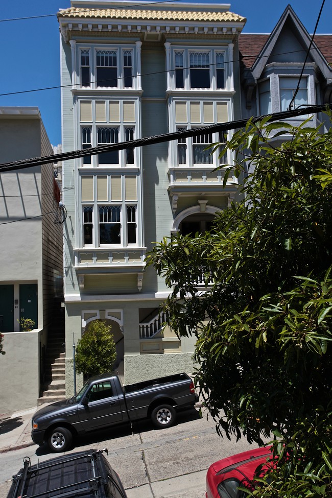 1136-1140 Green St in San Francisco, CA - Building Photo - Building Photo