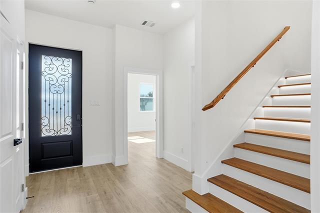 property at 125 Palm Ln