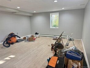 220 Furrows Rd in Holbrook, NY - Building Photo - Building Photo
