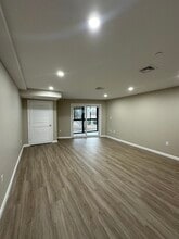 64 Willard St, Unit 110 in Quincy, MA - Building Photo - Building Photo