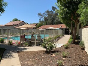 711 Santa Rosa in San Dimas, CA - Building Photo - Building Photo