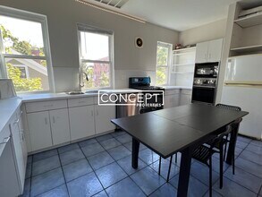 1000 Memorial Dr in Cambridge, MA - Building Photo - Building Photo