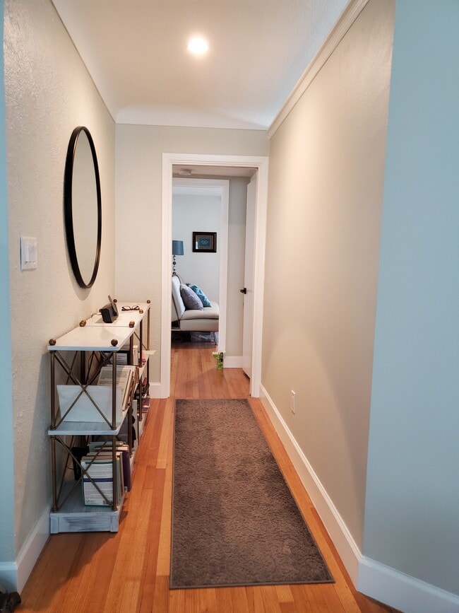 property at 347 Ling a Mor Ter S