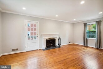 6124 12th Rd N in Arlington, VA - Building Photo - Building Photo