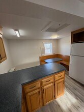 574 Main St in Yarmouth, NS - Building Photo - Building Photo