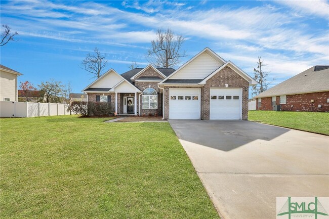 property at 720 English Oak Dr