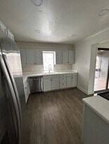 7616 Las Palmas Way, Unit 1712 in Jacksonville, FL - Building Photo
