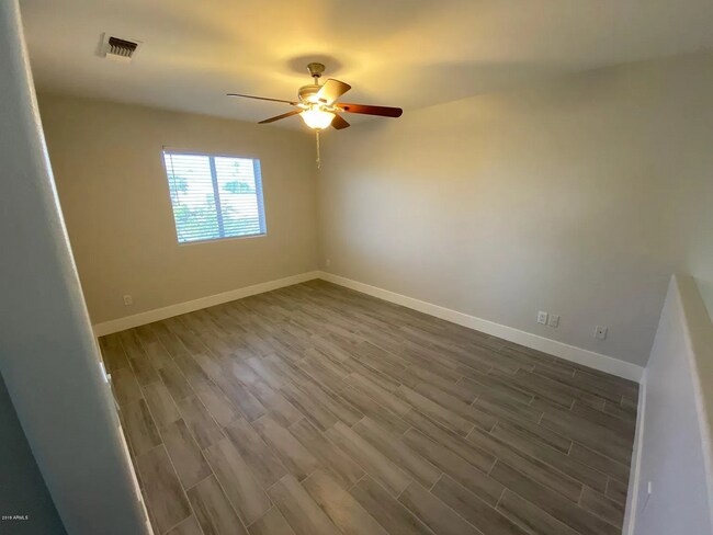 1741 S Clearview Ave in Mesa, AZ - Building Photo - Building Photo