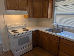 48 Eleanor Ave in Mastic, NY - Building Photo - Building Photo