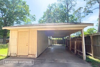 2006 Crestwood Dr in Richmond, TX - Building Photo - Building Photo