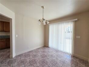 4541 Fireside Ln in Las Vegas, NV - Building Photo - Building Photo