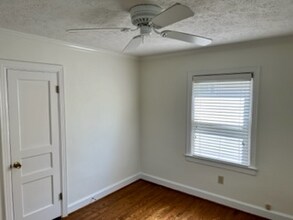 1625 Liberty Rd in Lexington, KY - Building Photo - Building Photo