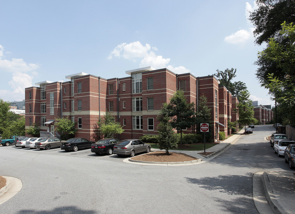 Georgia Tech Family Apartments in Atlanta, GA - Building Photo