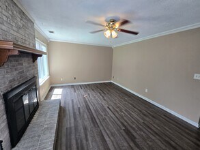 1836 Haviland Dr in Virginia Beach, VA - Building Photo - Building Photo