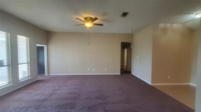 1008 Edison Ln in Allen, TX - Foto de edificio - Building Photo