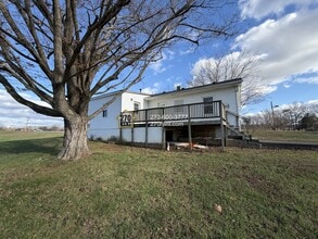 3145 Old State Rd in Brandenburg, KY - Building Photo - Building Photo