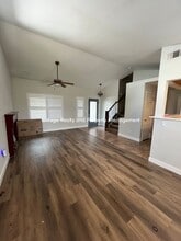 387 Teresa Pl in Manteca, CA - Building Photo - Building Photo