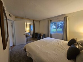 1811 E Grand Ave, Unit 87.5 in Escondido, CA - Foto de edificio - Building Photo