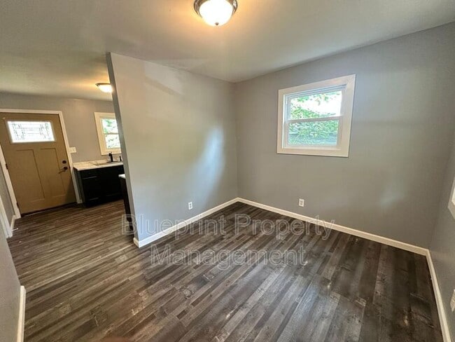 1812 Crescent Ave in Bessemer, AL - Building Photo - Building Photo