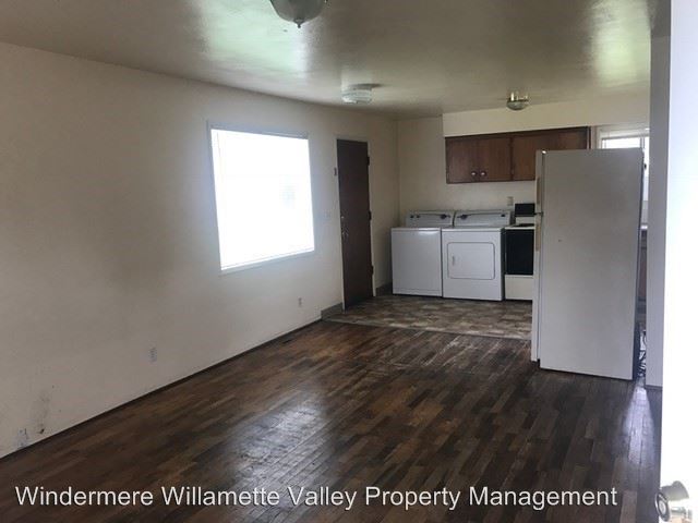 1521 NW Kings Blvd in Corvallis, OR - Foto de edificio - Building Photo