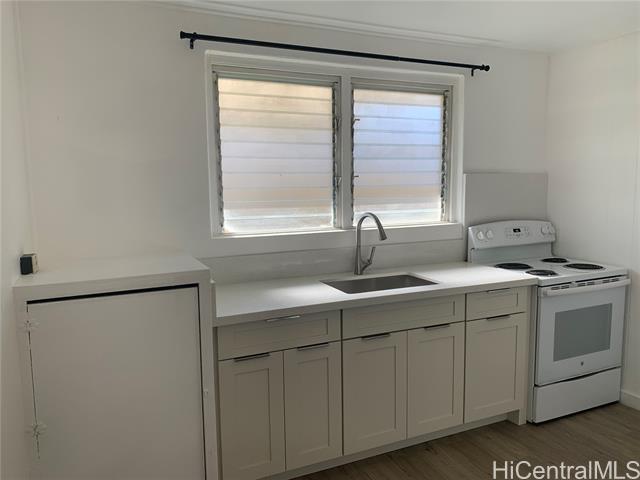 property at 3121 Paliuli St